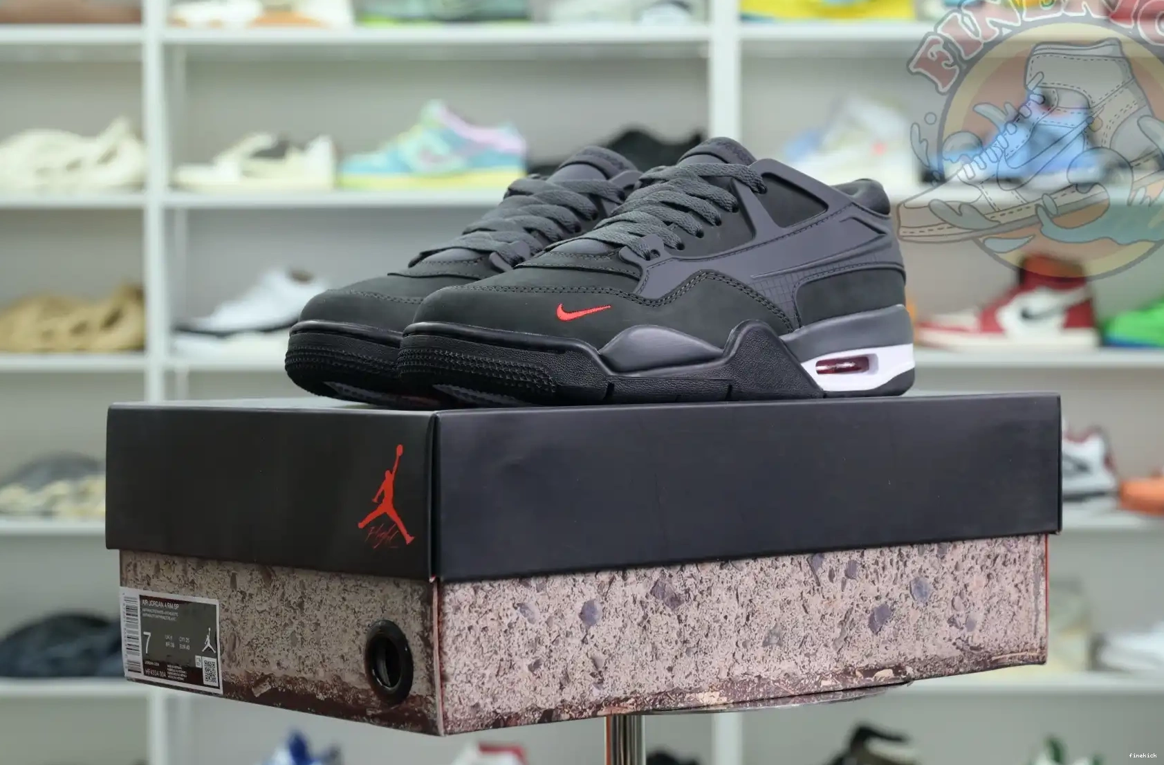 Nigel Air SP Jordan 4 RM Sylvester “Anthracite” x Jordan 0526